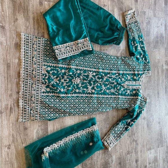 Size small handmade dark teal three piece Punjabi - Picture 3 of 6